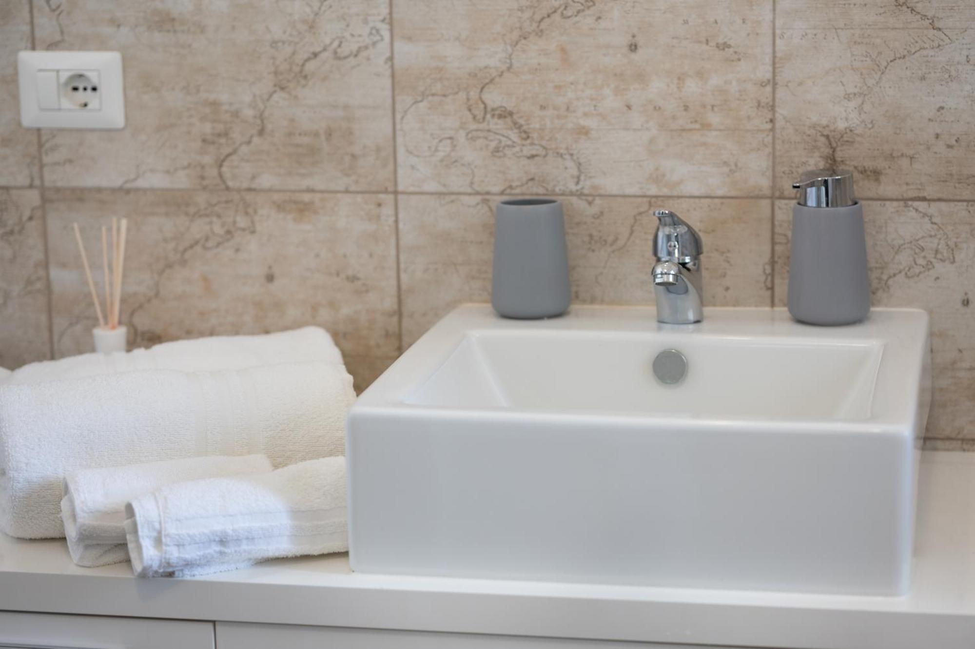 Residence Le Tre Piazze Syracuse Ngoại thất bức ảnh